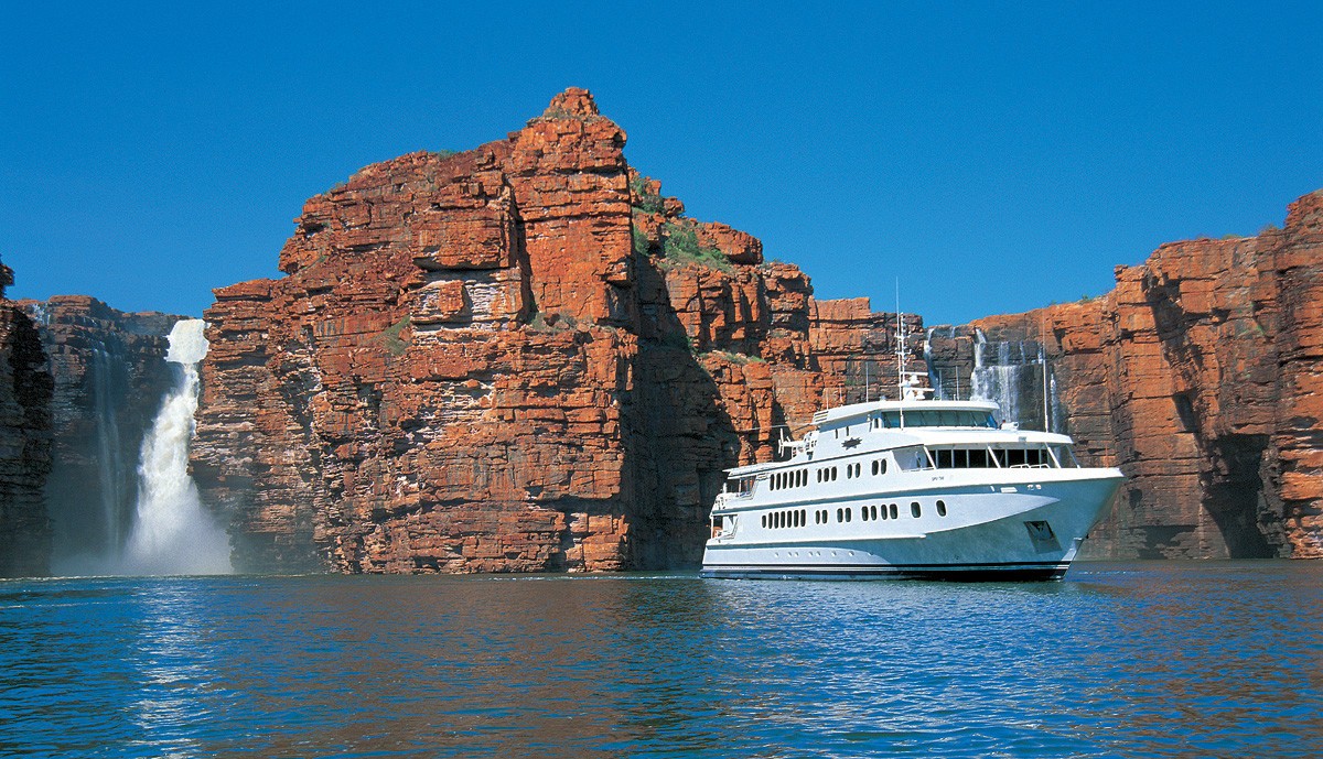 [49m-Yacht-TRUE-NORTH]-1811-19.jpg
