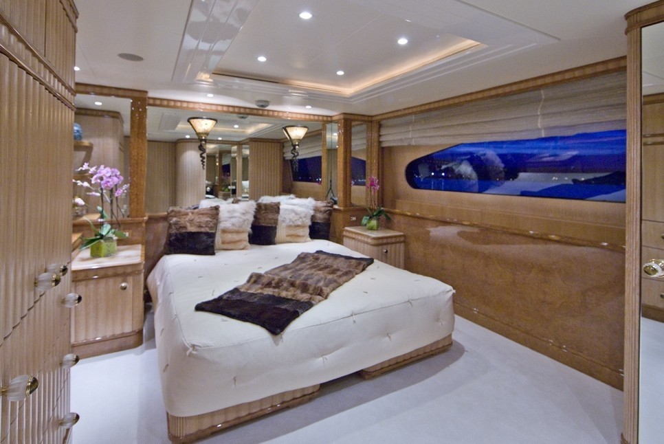 [50m-Yacht-LUMIERE]-1034-13.jpg