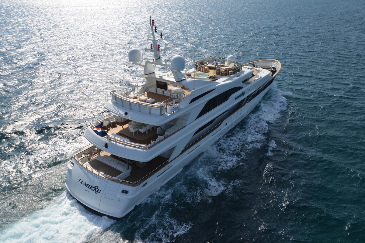 [50m-Yacht-LUMIERE]-1034-89.jpg