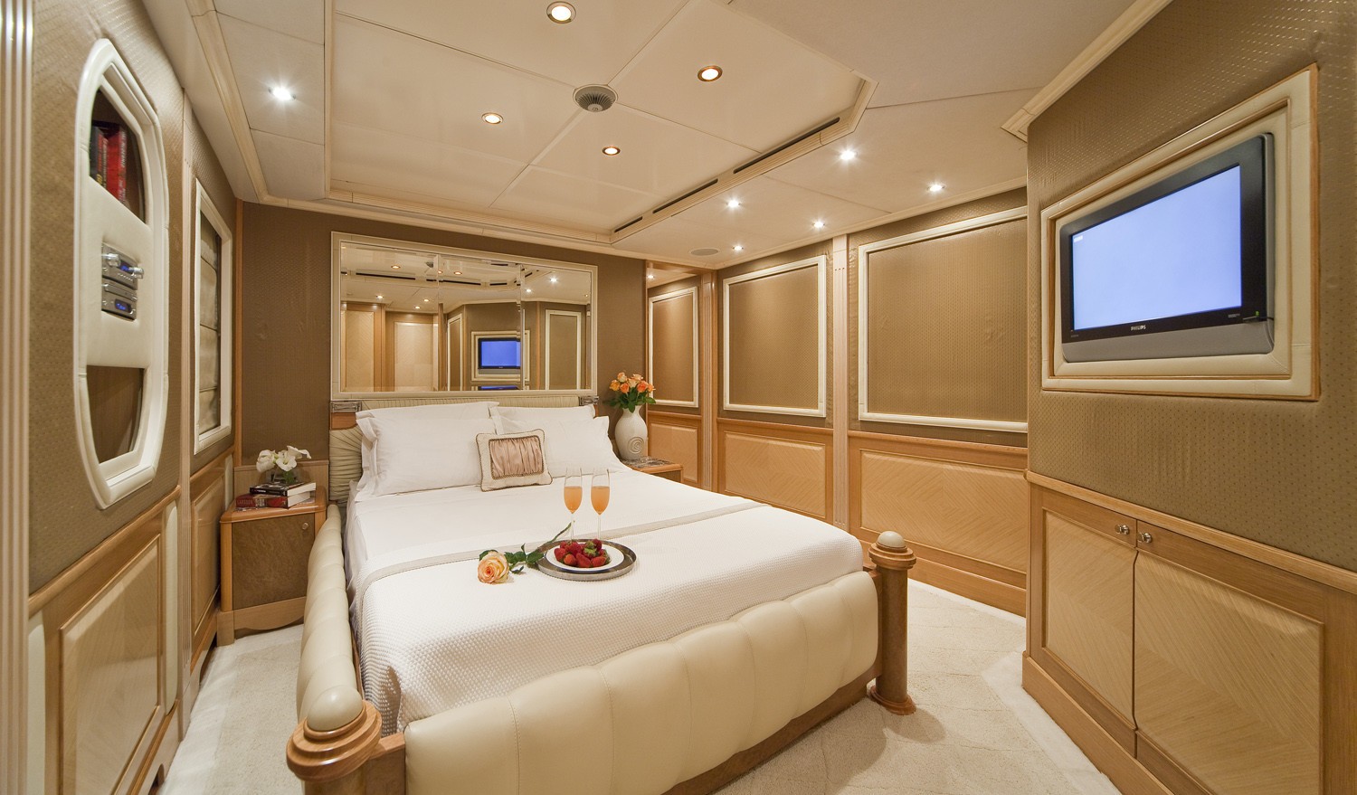[50m-Yacht-SENSATION]-1282-103.jpg