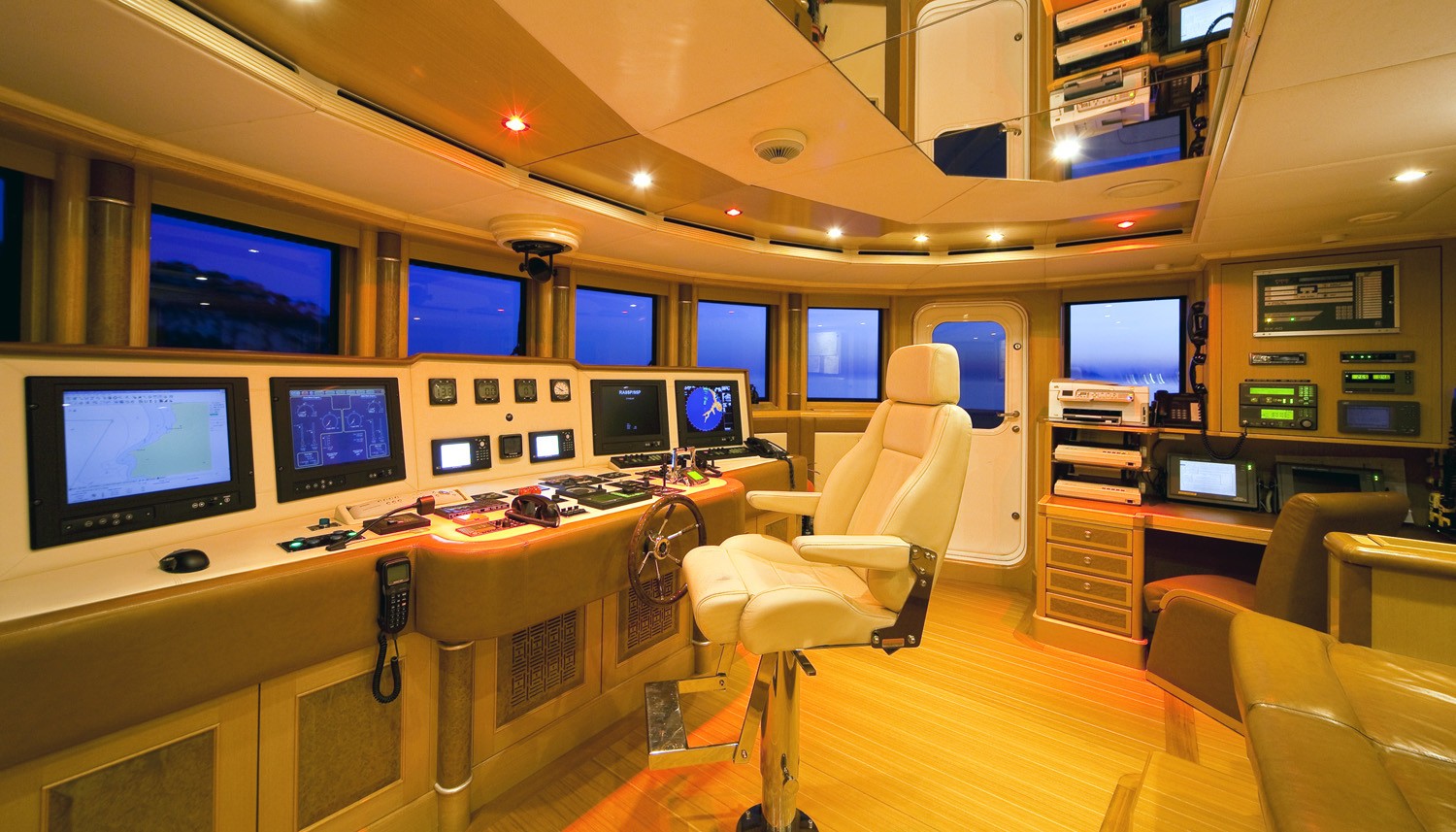 [50m-Yacht-SENSATION]-1282-91.jpg