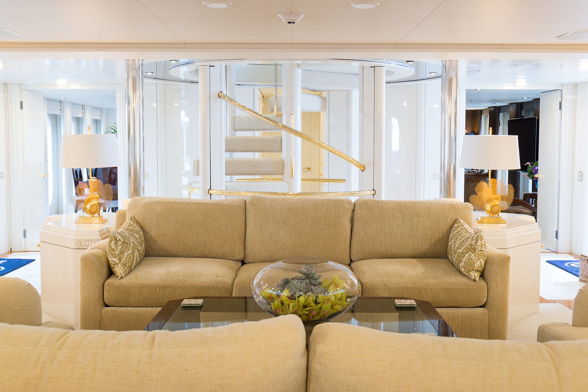 [50m-Yacht-SHES-A-10]-1471-138.jpg