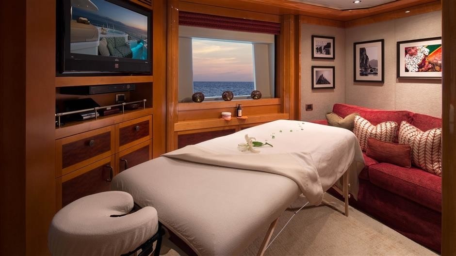 [50m-Yacht-WABI-SABI]-12398-7.jpg