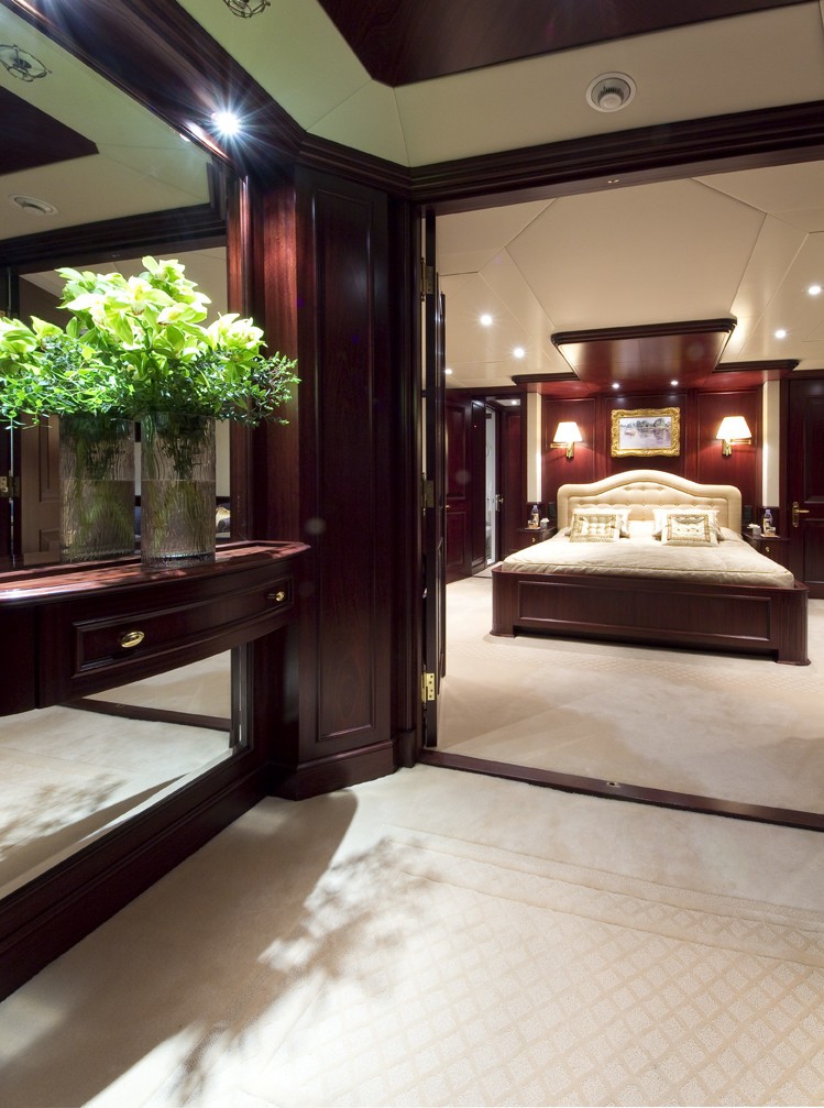 [51m-Yacht-LEGEND]-1350-59.jpg