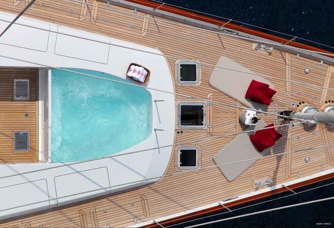 [51m-Yacht-PRANA]-1409-43.jpg
