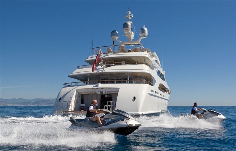 [52m-Yacht-LATITUDE]-11626-1.jpg