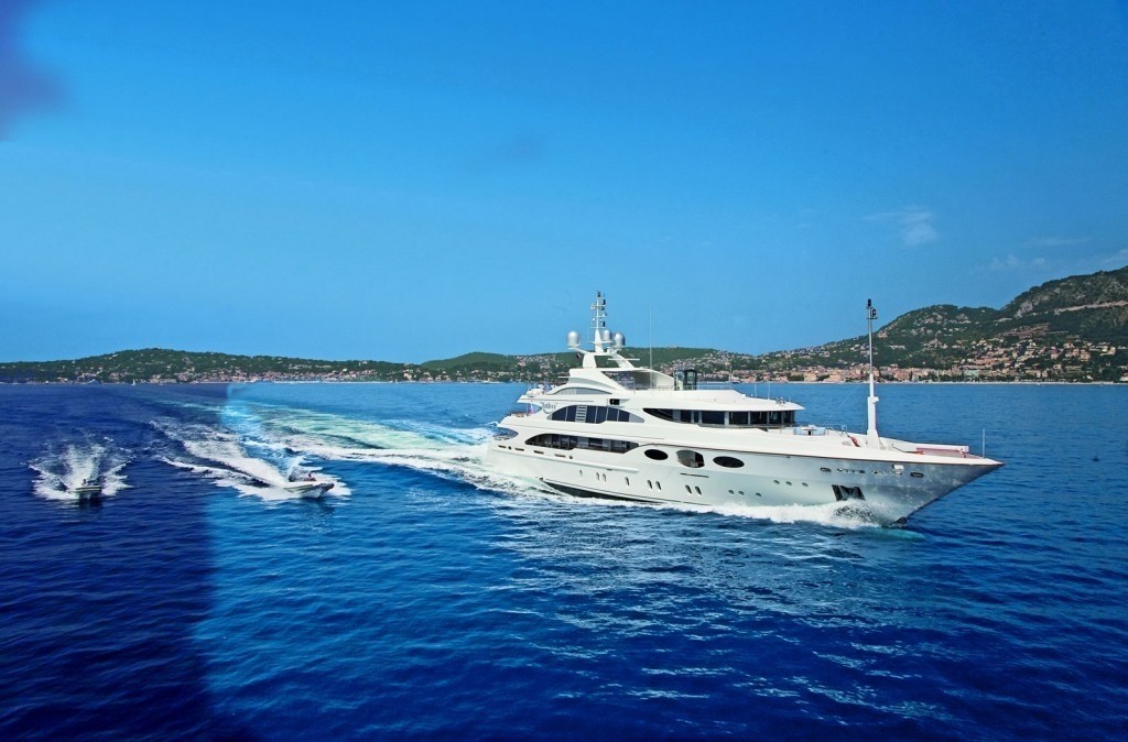 [52m-Yacht-LATITUDE]-11626-118.jpg