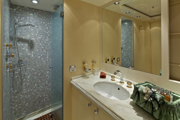 [53m-Yacht-MIA-RAMA]-1589-123.jpg