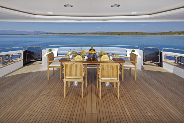 [53m-Yacht-MIA-RAMA]-1589-189.jpg