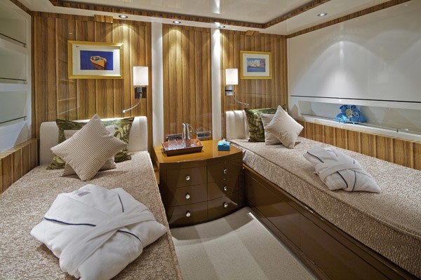 [53m-Yacht-MIA-RAMA]-1589-208.jpg