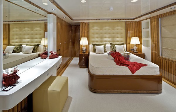 [53m-Yacht-MIA-RAMA]-1589-28.jpg