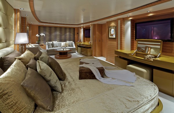 [53m-Yacht-MIA-RAMA]-1589-50.jpg