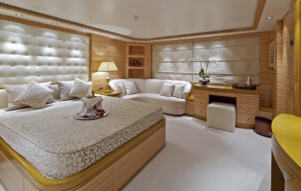 [53m-Yacht-MIA-RAMA]-1589-53.jpg