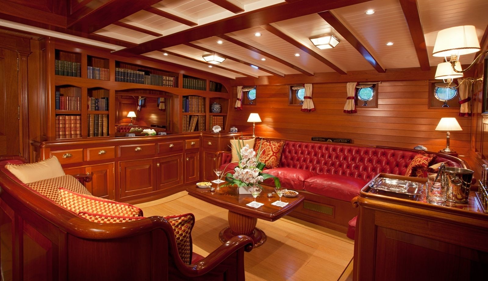 [55m-Yacht-ELENA]-1839-125.jpg