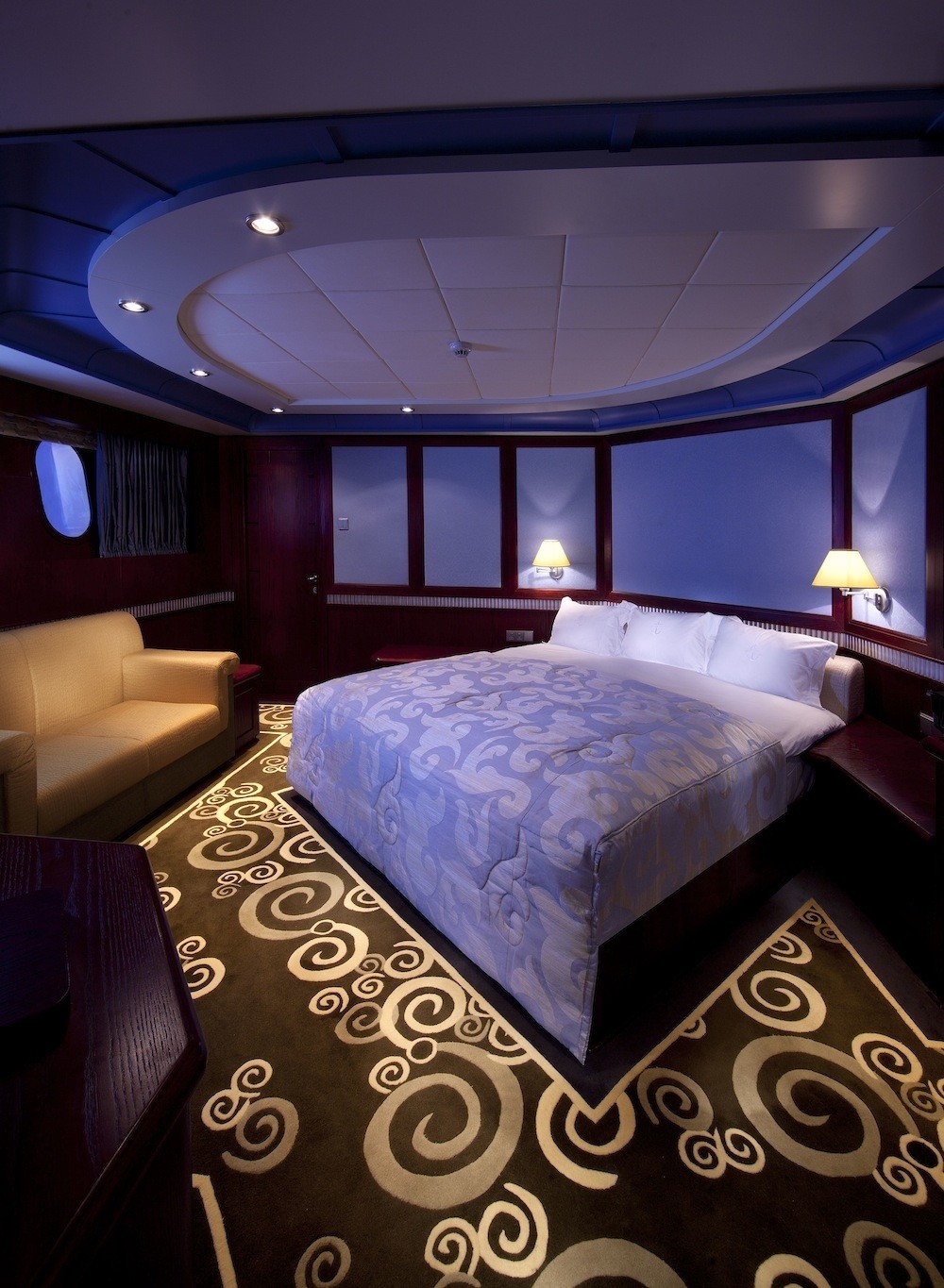 [55m-Yacht-WARSAN]-11561-12.jpg