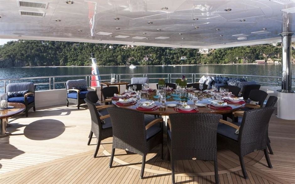 [57m-Yacht-LADY-SARA]-12344-135.jpg