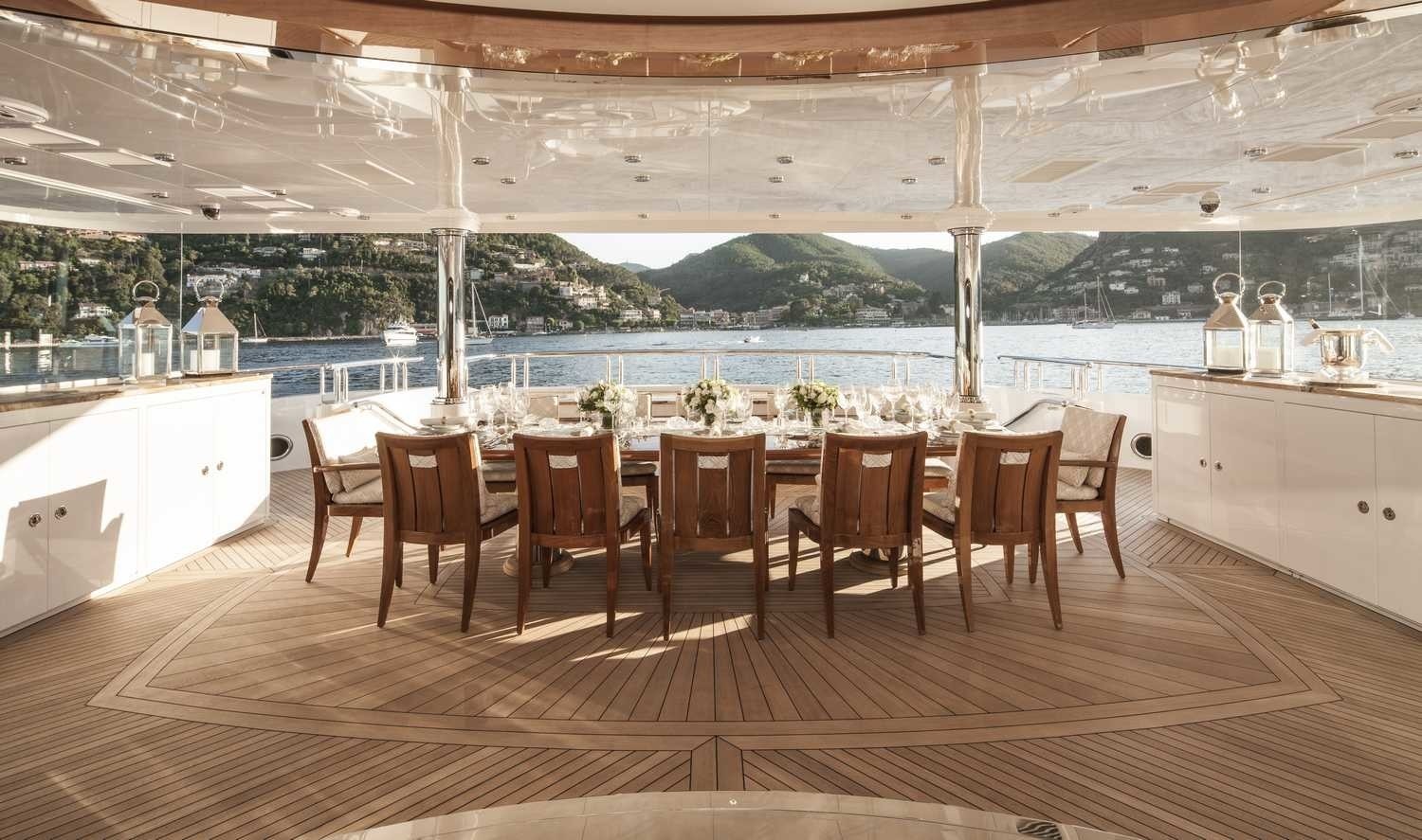 [57m-Yacht-LADY-SARA]-12344-150.jpg