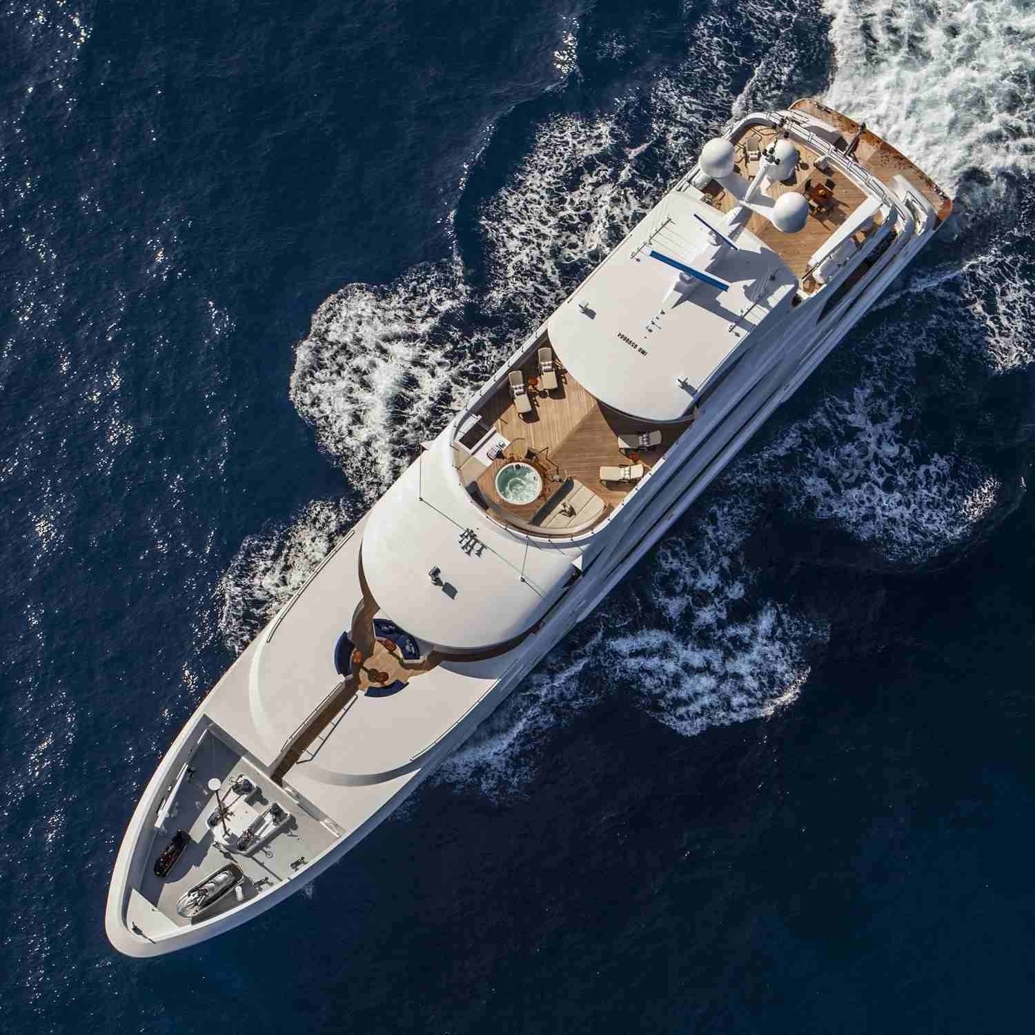 [57m-Yacht-LADY-SARA]-12344-69.jpg