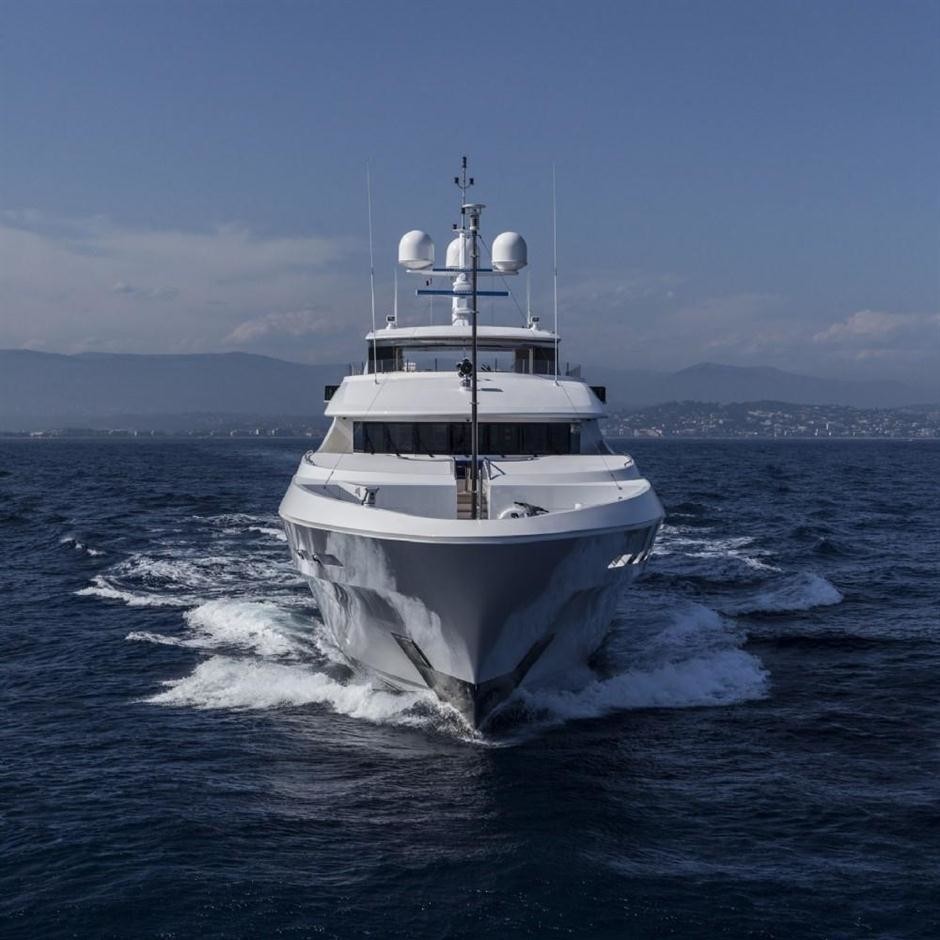 [57m-Yacht-LADY-SARA]-12344-74.jpg