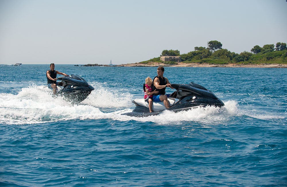 [58m-Yacht-IDOL]-1341-142.jpg