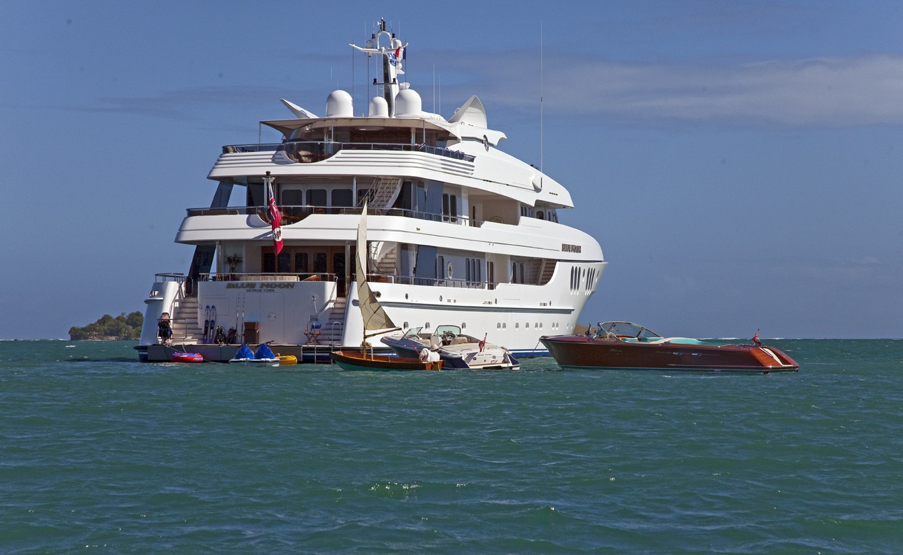 [60m-Yacht-BLUE-MOON]-11783-139.jpg