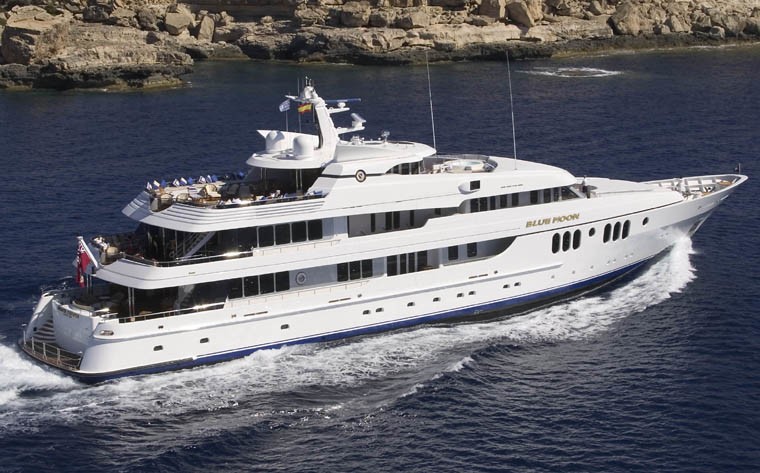 [60m-Yacht-BLUE-MOON]-11783-89.jpg