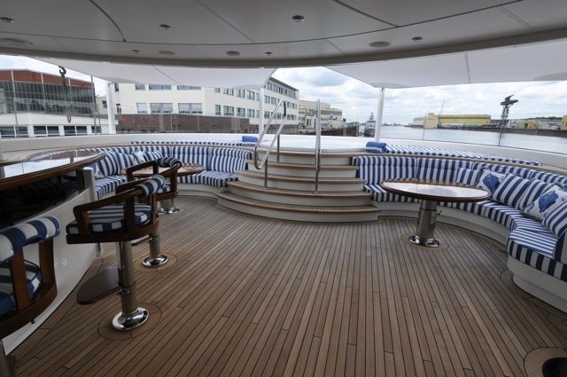 [61m-Yacht-LADY-KATHRYN-V]-12397-137.jpg