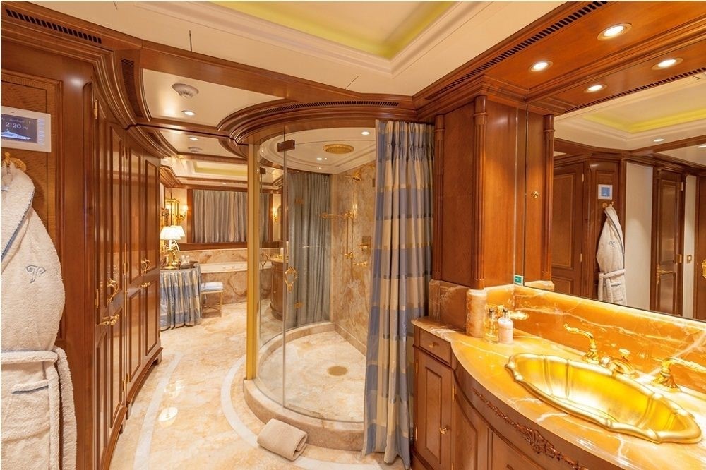 [61m-Yacht-LADY-KATHRYN-V]-12397-173.jpg