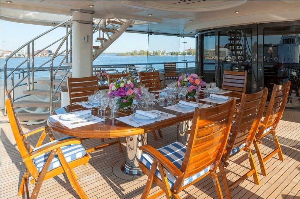 [61m-Yacht-LADY-KATHRYN-V]-12397-176.jpg