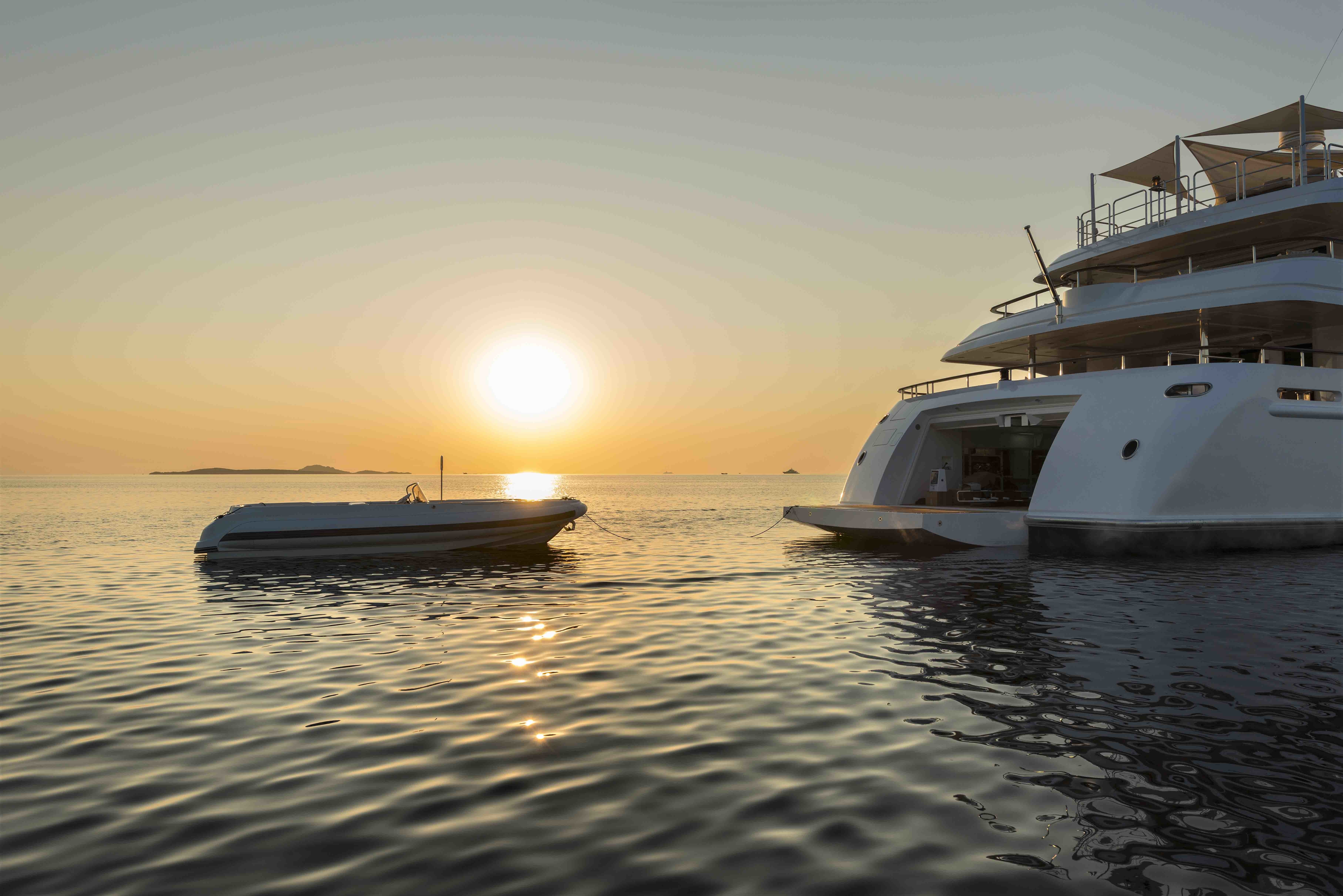 [62m-Yacht-MINE-GAMES]-11625-111.jpg