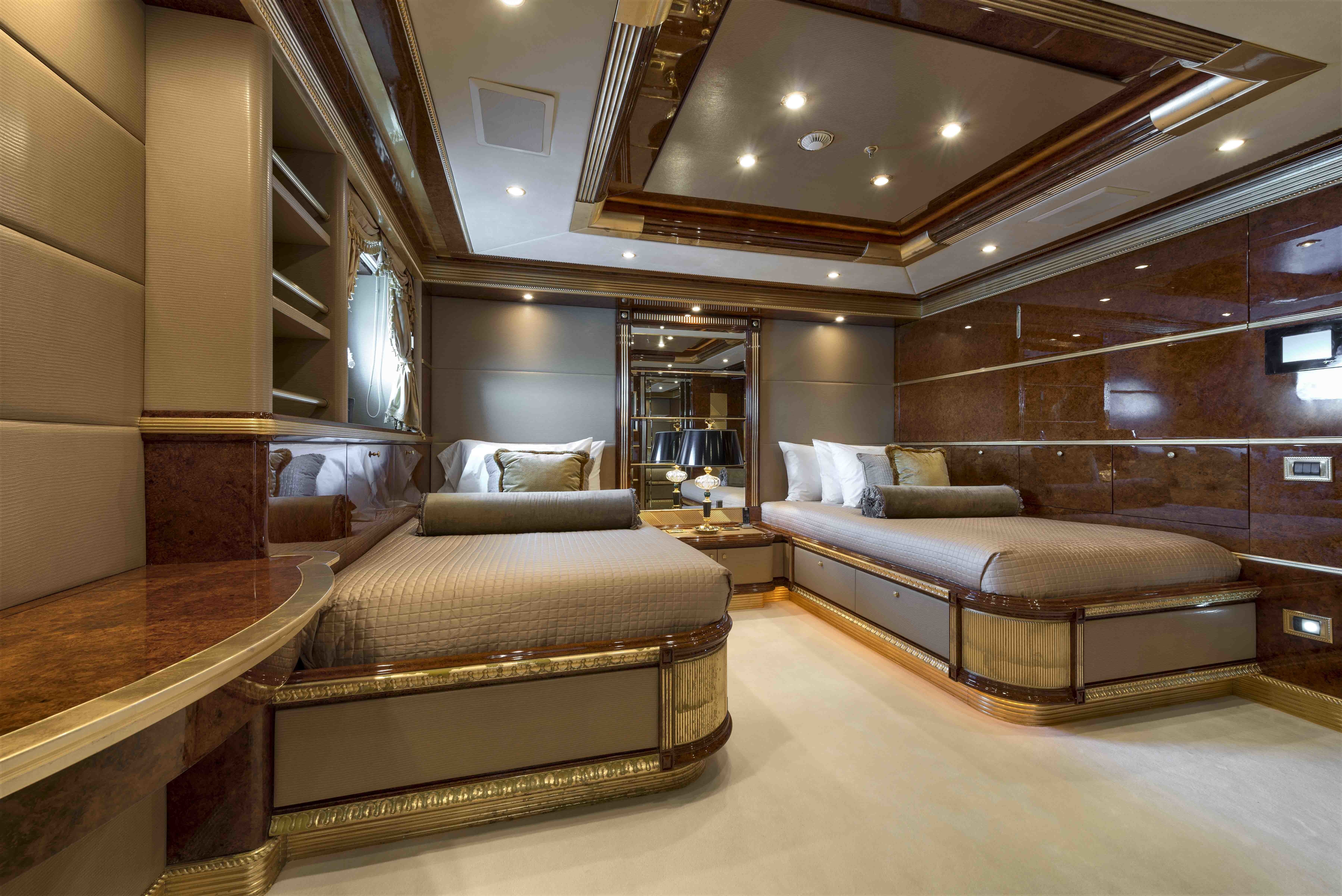 [62m-Yacht-MINE-GAMES]-11625-199.jpg