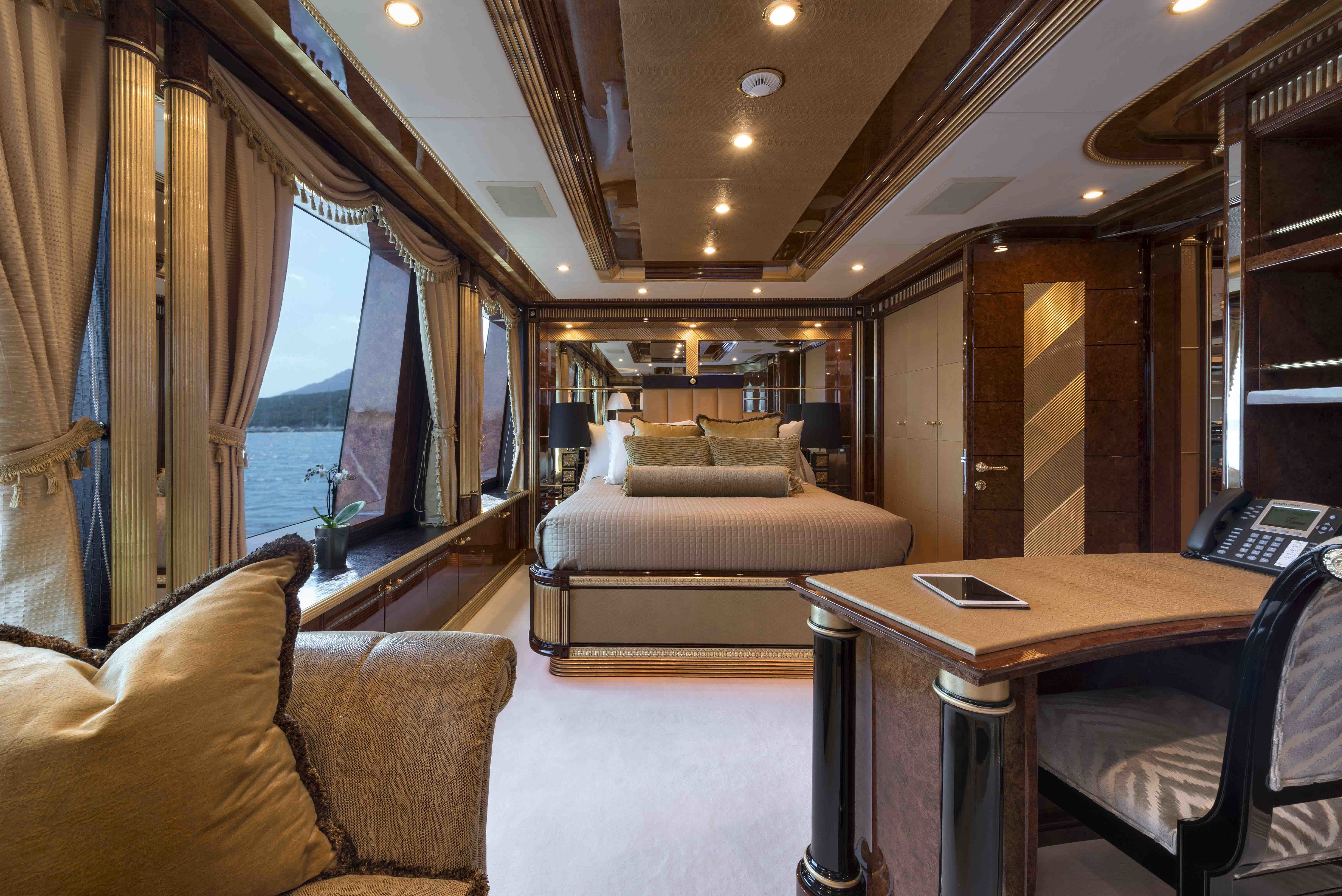 [62m-Yacht-MINE-GAMES]-11625-50.jpg