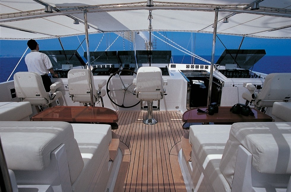 [64m-Yacht-SPIRIT-OF-THE-CS]-1056-157.jpg