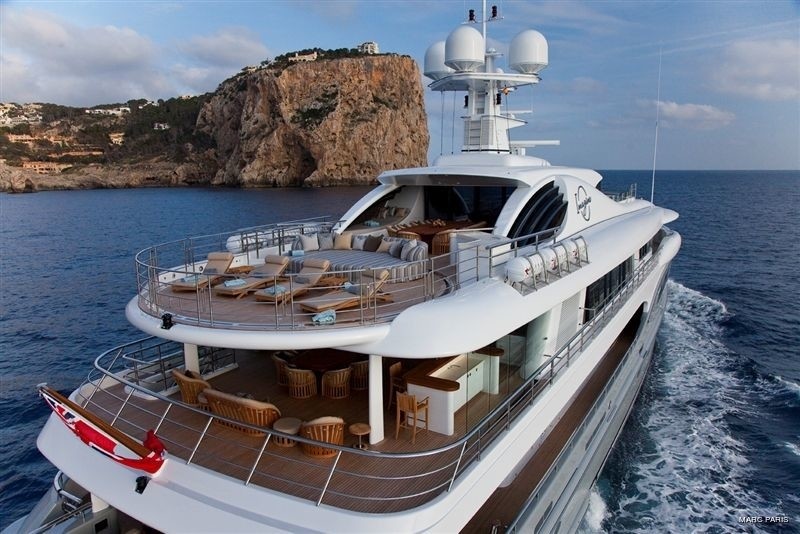 [65m-Yacht-INFINITE-SHADES]-10536-19.jpg