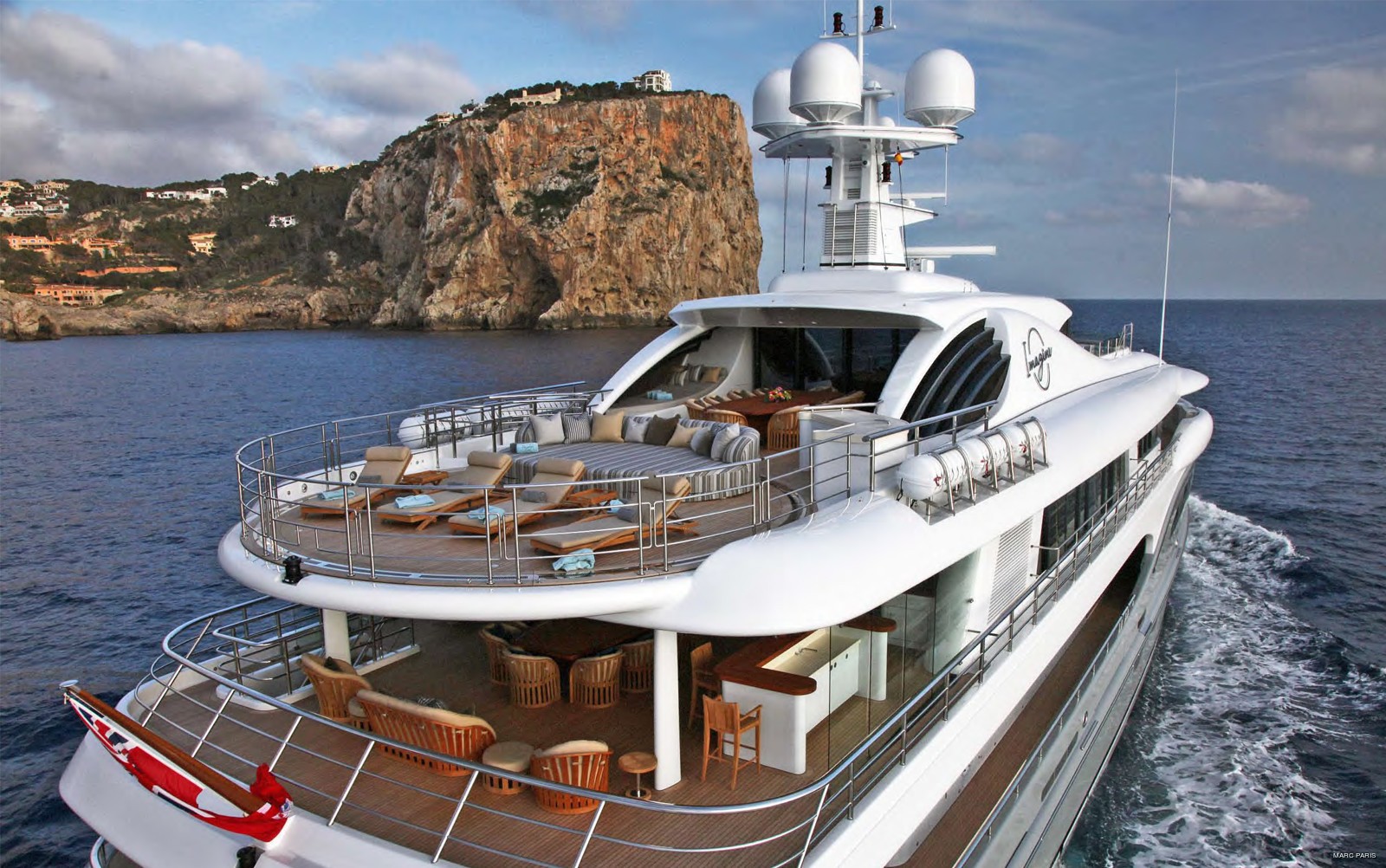 [65m-Yacht-INFINITE-SHADES]-10536-201.jpg