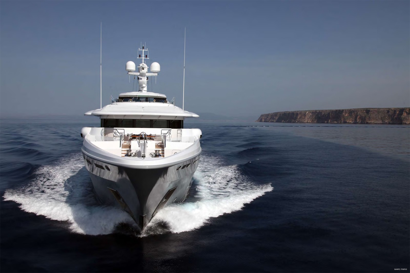 [65m-Yacht-INFINITE-SHADES]-10536-26.jpg