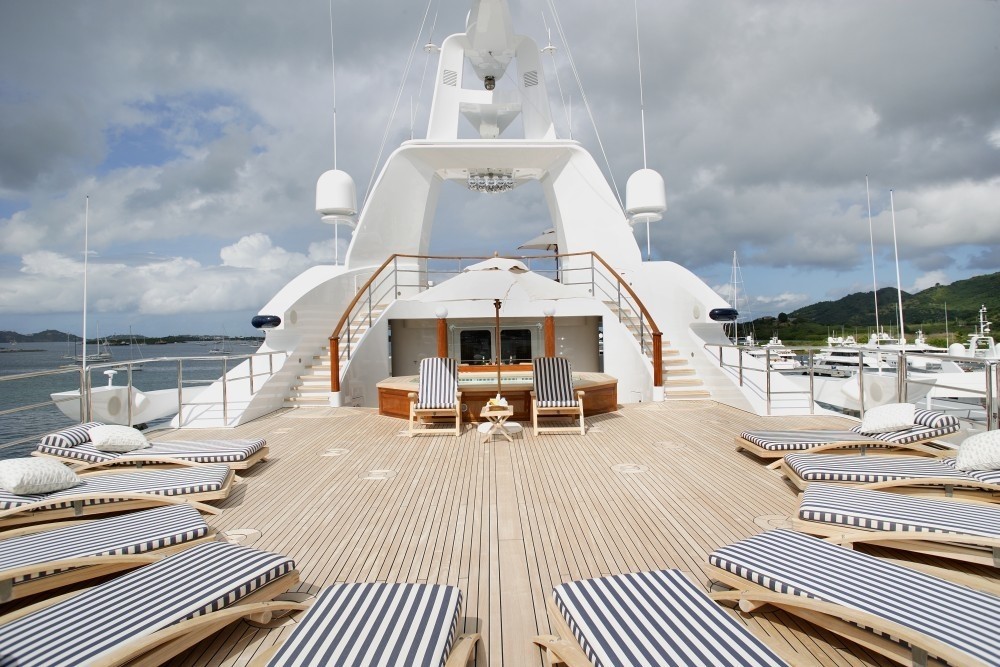 [70m-Yacht-FREEDOM]-1058-82.jpg