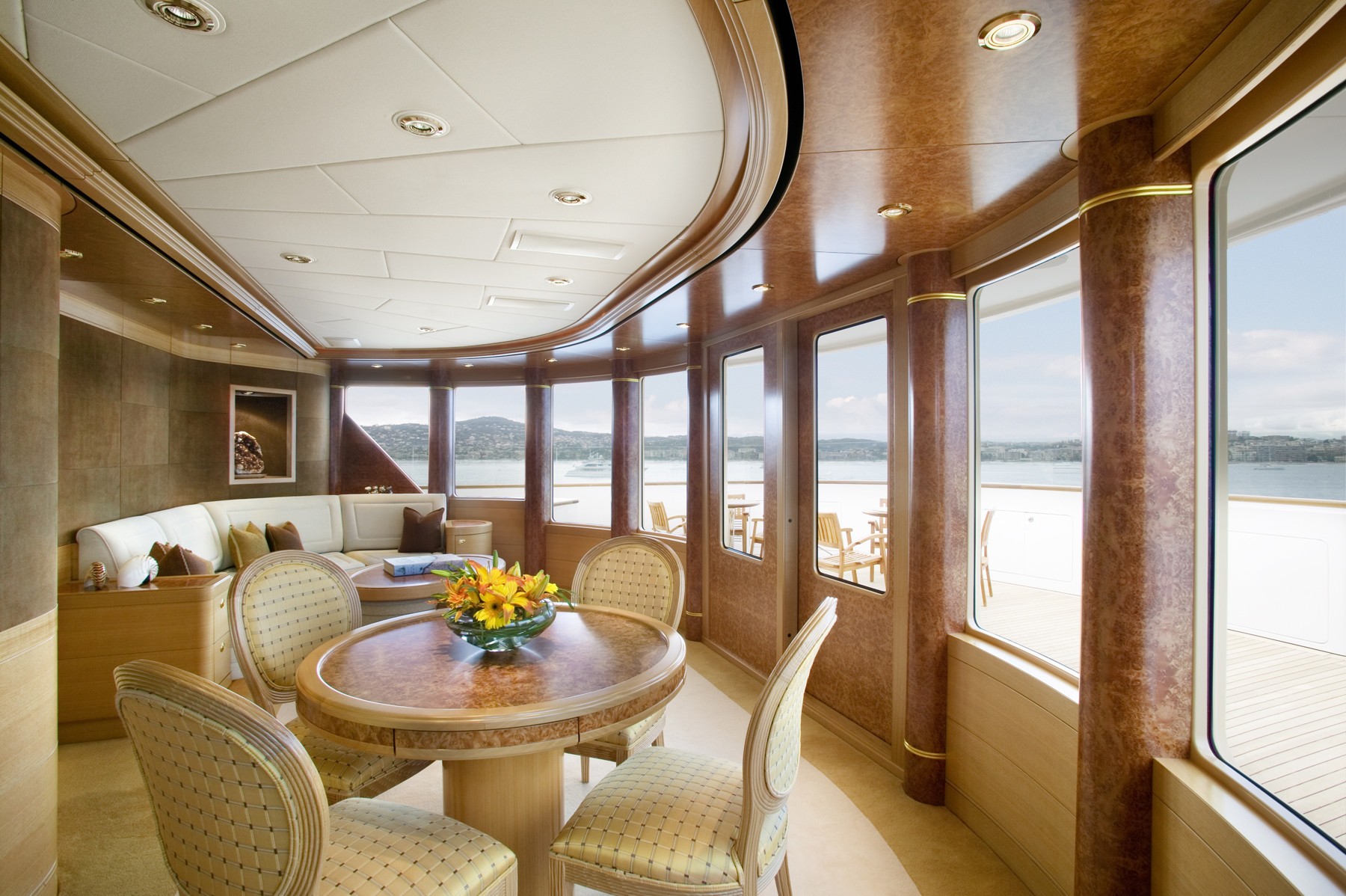 [73m-Yacht-LAUREL]-11750-114.jpg