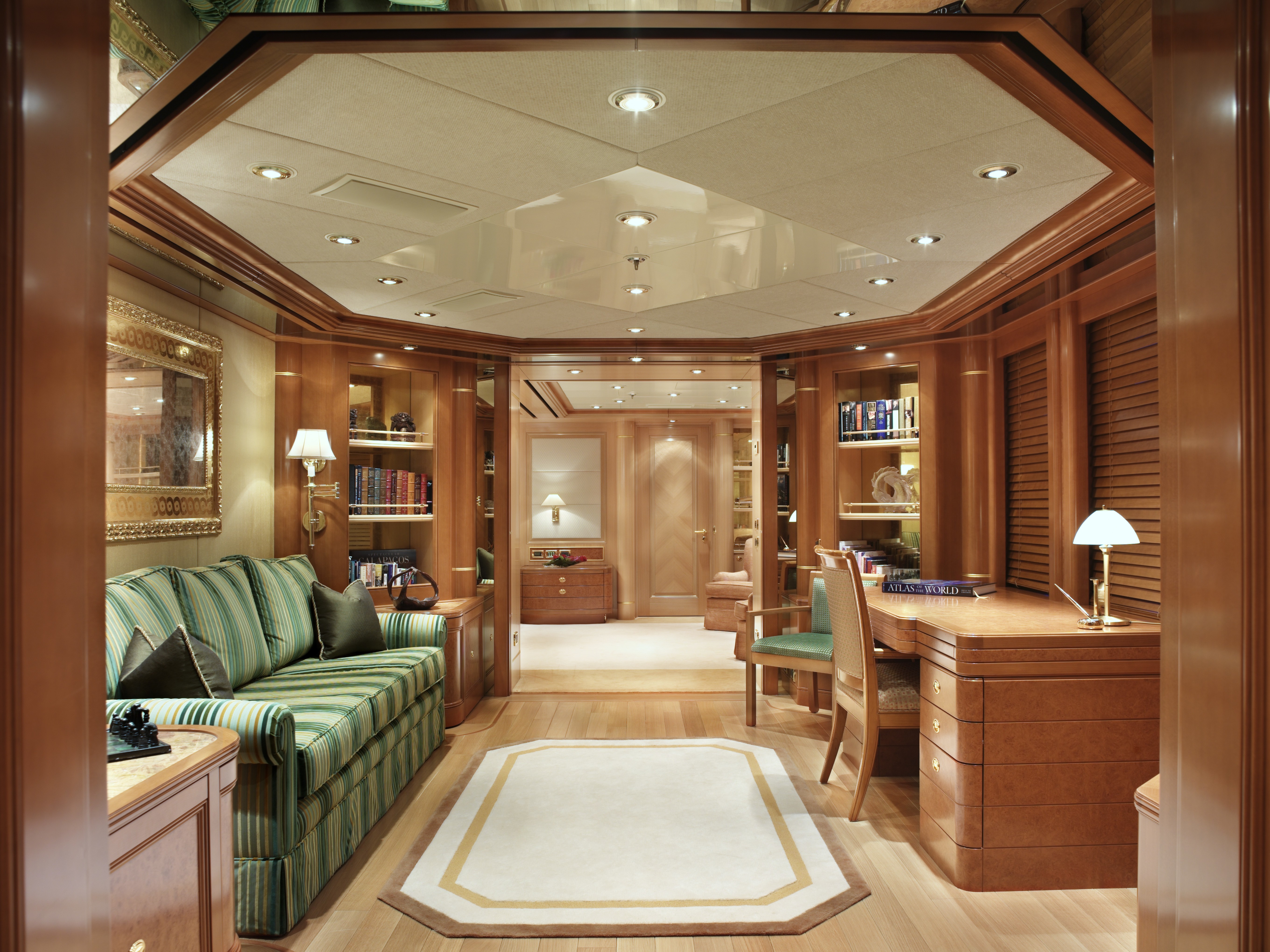 [73m-Yacht-LAUREL]-11750-147.jpg