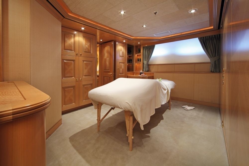 [73m-Yacht-LAUREL]-11750-161.jpg