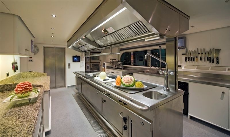 [78m-Yacht-PEGASUS-VIII]-1290-170.jpg