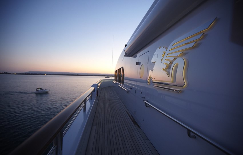 [78m-Yacht-PEGASUS-VIII]-1290-83.jpg