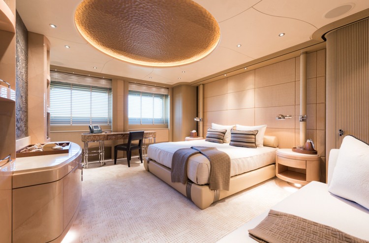 [82m-Yacht-ROMEA]-11704-93.jpg