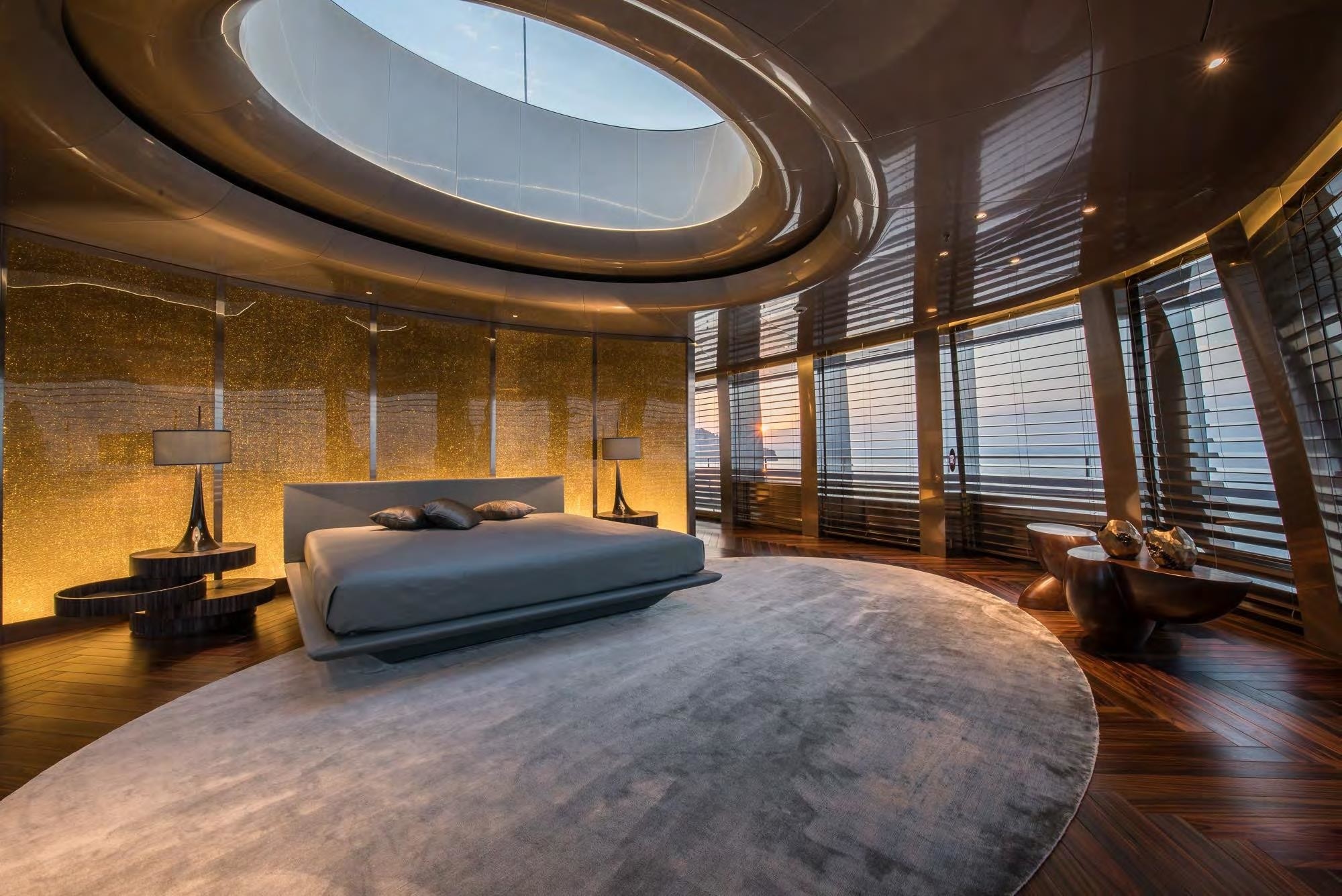 [84m-Yacht-SAVANNAH]-11799-93.jpg