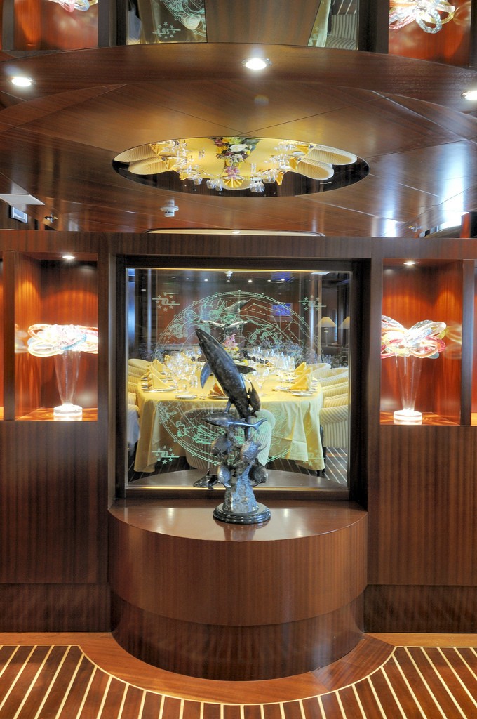 [89m-Yacht-LAUREN-L]-1040-105.jpg