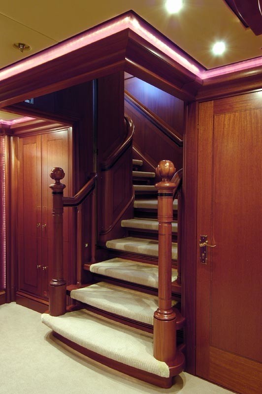 [90m-Yacht-ATHENA]-11796-136.jpg