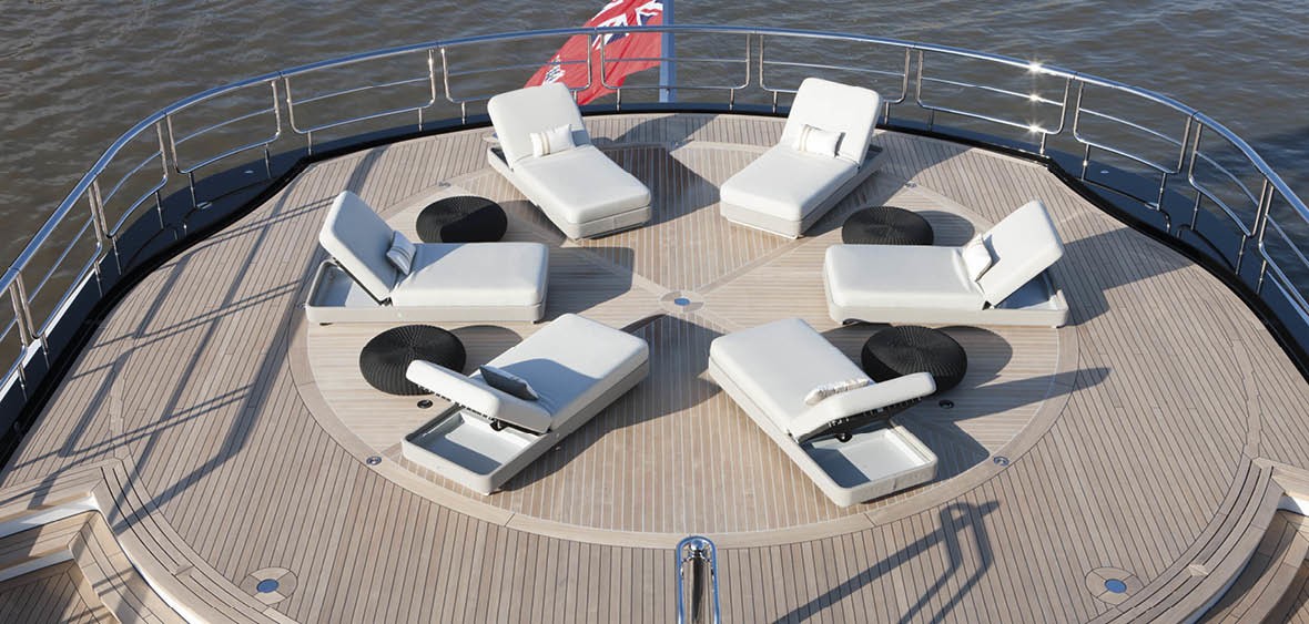 [95m-Yacht-KISMET]-12391-110.jpg