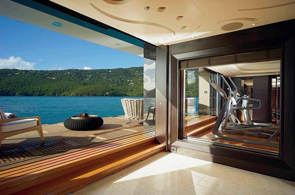 [95m-Yacht-KISMET]-12391-111.jpg