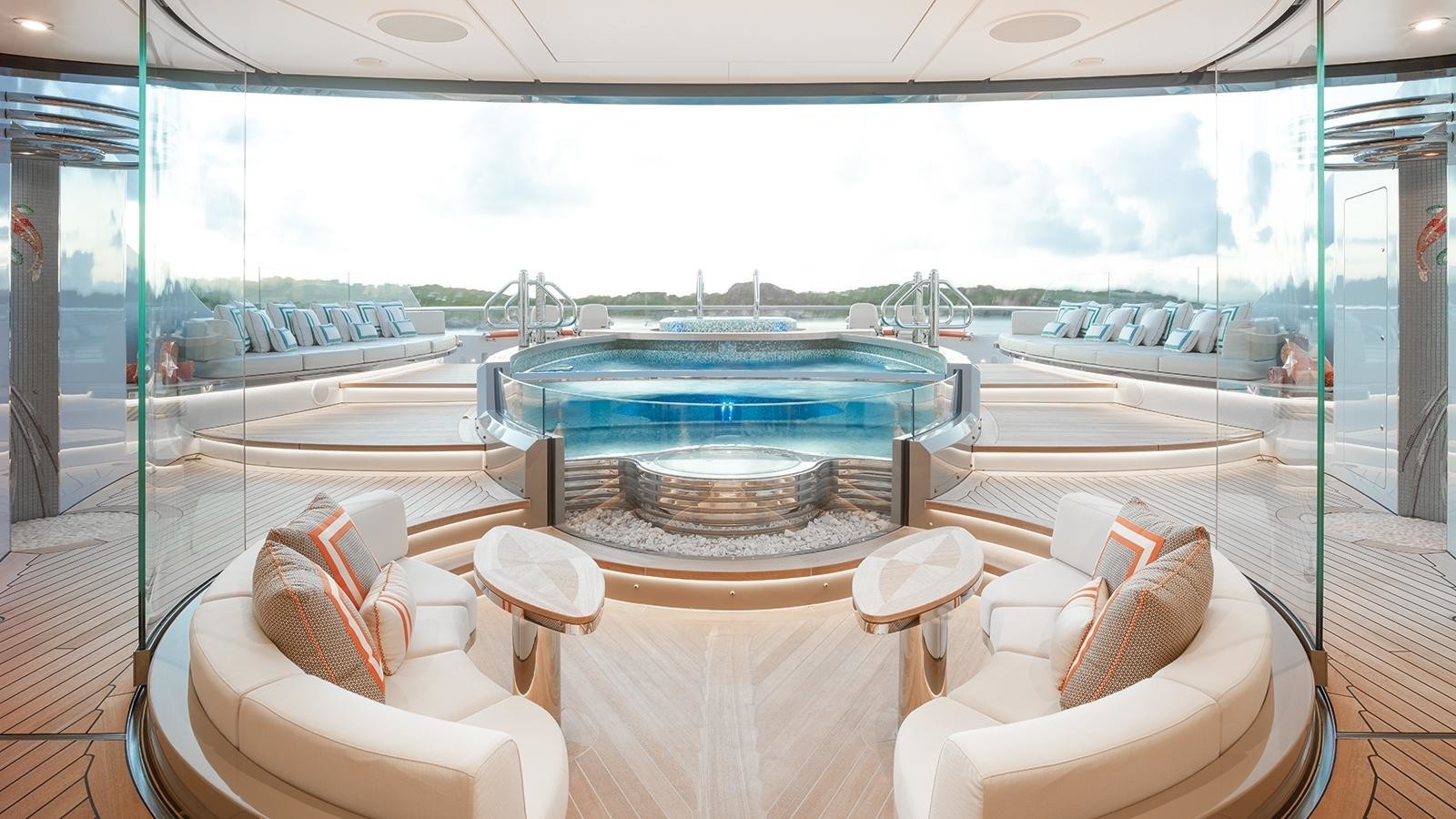 [95m-Yacht-KISMET]-12391-62.jpg