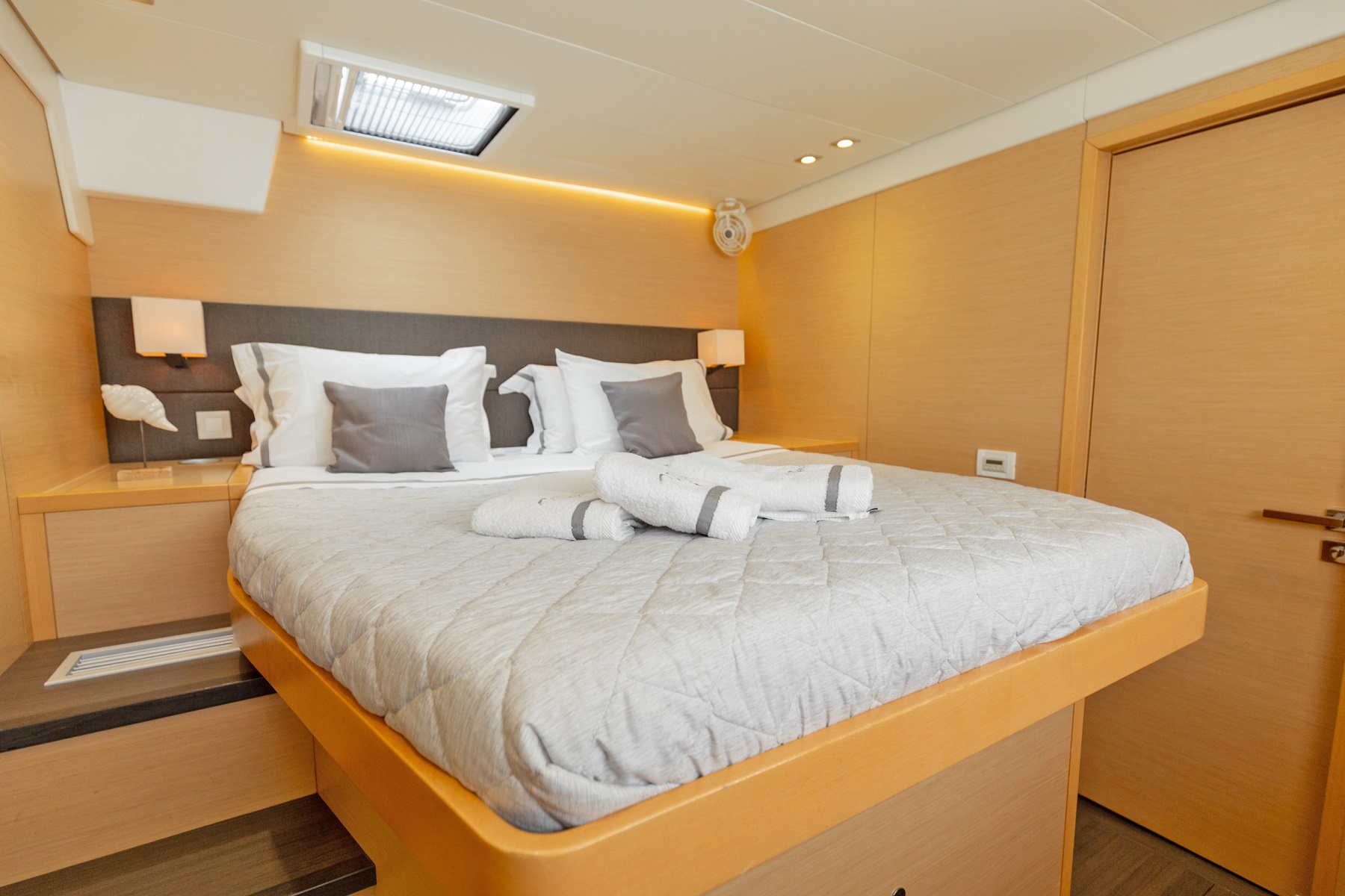 [CATAMARAN-MELITI]-13425-24.jpg